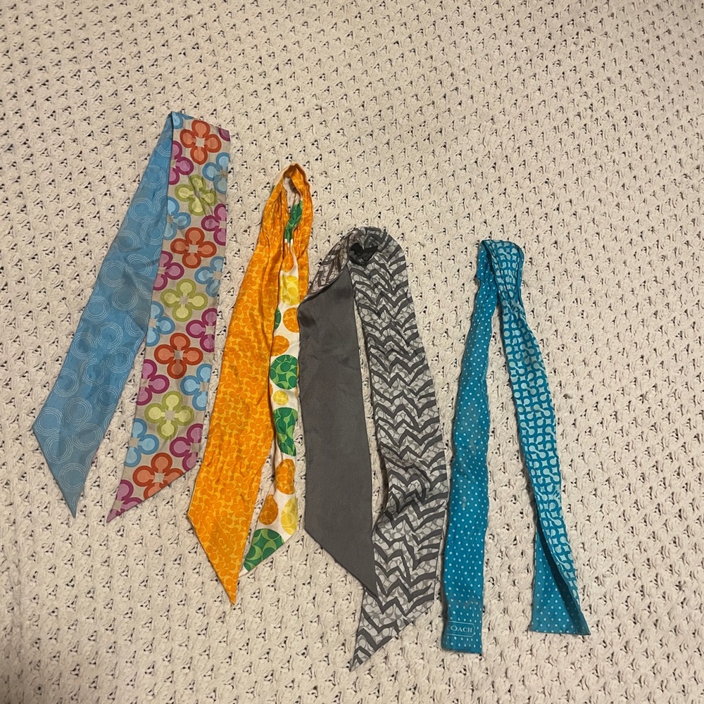 Four coach ribbons